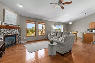 3120 Darlington Pl, Plover, WI 54467 - Photo 6