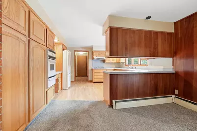 719 Sunset Avenue, Stevens Point, WI 54481 - Photo 18