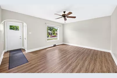 2256 Fourth Avenue, Stevens Point, WI 54481 - Photo 6