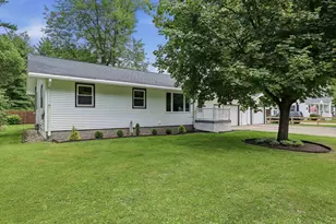 1920 Carey St, Wisconsin Rapids, WI 54495 - Photo 4
