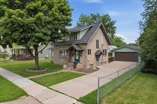 321 10th St S, Wisconsin Rapids, WI 54494 - Photo 4