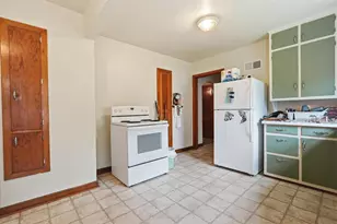 332 S 3rd St, Medford, WI 54451 - Photo 10