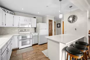 1212 Grand Ave, Wausau, WI 54403 - Photo 2