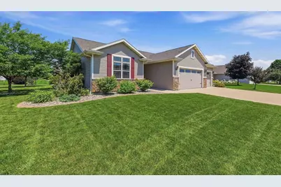1429 Plains Avenue, Neenah, WI 54956 - Photo 4