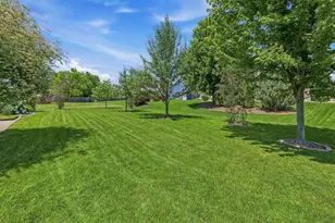 1429 Plains Ave, Neenah, WI 54956 - Photo 38