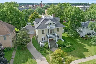 208 S Cherry Ave, Marshfield, WI 54449 - Photo 4