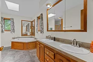 1407 S Washington Ave, Marshfield, WI 54449 - Photo 18