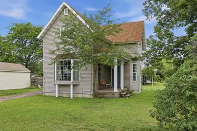 740 10th Street South, Wisconsin Rapids, WI 54494 - Photo 2