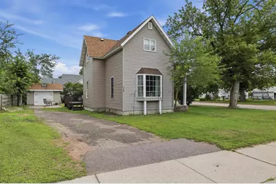 740 10th Street South, Wisconsin Rapids, WI 54494 - Photo 1
