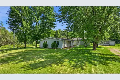 11555 Eisenhower Drive, Chili, WI 54420 - Photo 2