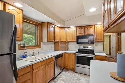 11555 Eisenhower Drive, Chili, WI 54420 - Photo 36