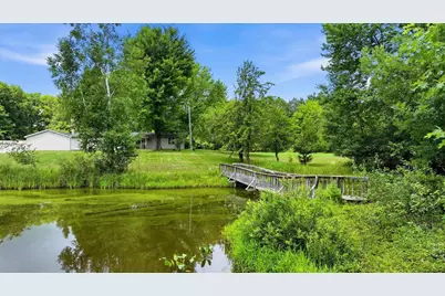 11555 Eisenhower Drive, Chili, WI 54420 - Photo 16