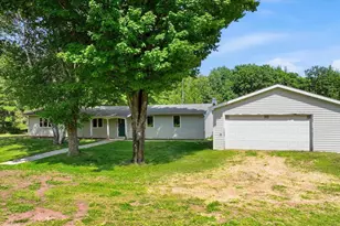11555 Eisenhower Dr, Chili, WI 54420 - Photo 4