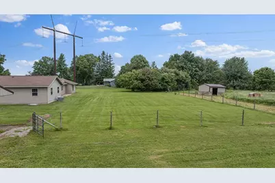 9588 S Washington Avenue, Marshfield, WI 54449 - Photo 8