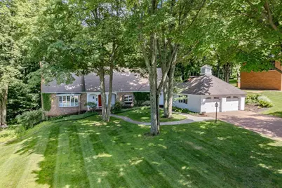 1016 Highland Park Boulevard, Wausau, WI 54403 - Photo 2
