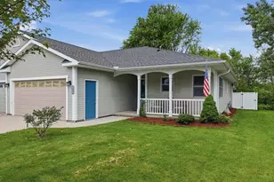 799 Stone Ridge Dr, Mosinee, WI 54455 - Photo 2