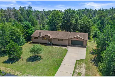 212 W Walden Way, Nekoosa, WI 54457 - Photo 2