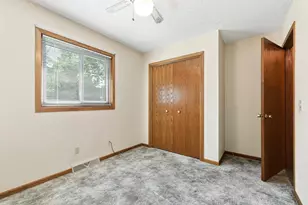 410 Hawthorne Ave, Plover, WI 54467 - Photo 30