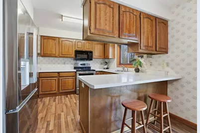 410 Hawthorne Avenue, Plover, WI 54467 - Photo 16