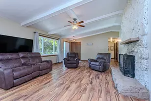 1410 Woodlawn Rd, Wausau, WI 54403 - Photo 2