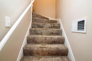 518 N 3rd Ave, Wausau, WI 54401 - Photo 20