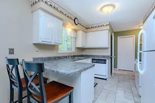 1925 Dewberry Dr, Kronenwetter, WI 54455 - Photo 8