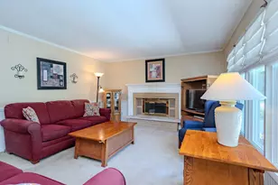 1925 Dewberry Dr, Kronenwetter, WI 54455 - Photo 2