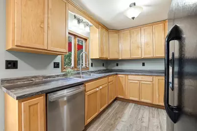 9410 Four Mile Lane, Wisconsin Rapids, WI 54494 - Photo 12