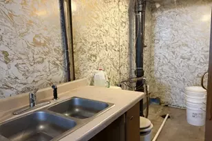 306 W Blodgett St, Marshfield, WI 54449 - Photo 32
