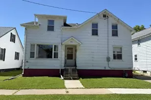 306 W Blodgett St, Marshfield, WI 54449 - Photo 2