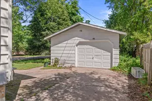 1808 Briggs St, Stevens Point, WI 54481 - Photo 4