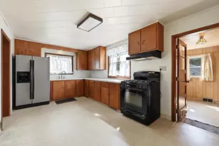 449 W Clark St, Stevens Point, WI 54481 - Photo 16