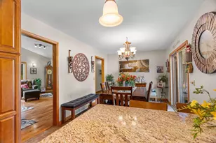 305 Marathon St, Marshfield, WI 54449 - Photo 10