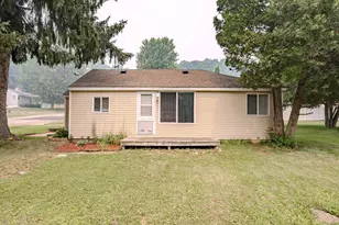 902 Brown St, Wausau, WI 54403 - Photo 4