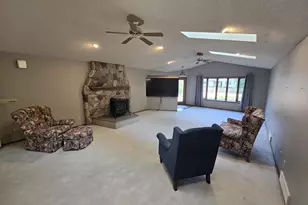 8040 White Pine Dr, Wisconsin Rapids, WI 54494 - Photo 8