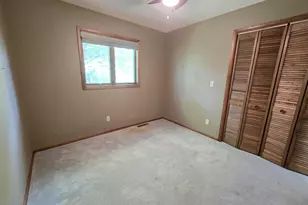 8040 White Pine Dr, Wisconsin Rapids, WI 54494 - Photo 16