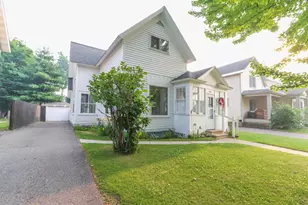 202 2nd Street E, Merrill, WI 54452 - Photo 2