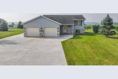 2581 Golden Eagle Road, Kronenwetter, WI 54455 - Photo 2
