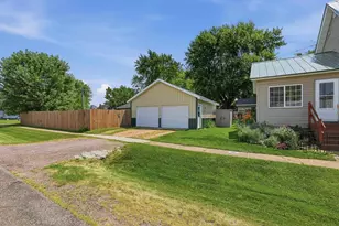 315 W Depot St, Marshfield, WI 54449 - Photo 34