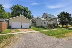 315 W Depot St, Marshfield, WI 54449 - Photo 4