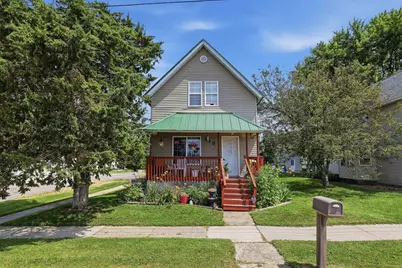 315 W Depot Street, Marshfield, WI 54449 - Photo 2
