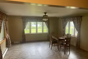 409 W Butternut St, Abbotsford, WI 54405 - Photo 8