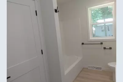 701 Munes Street, Athens, WI 54411 - Photo 8