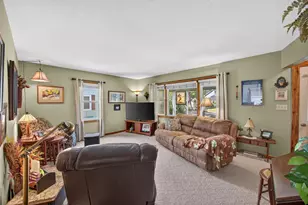2425 Simonis St, Stevens Point, WI 54481 - Photo 8