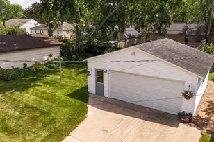 2425 Simonis St, Stevens Point, WI 54481 - Photo 2