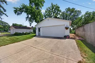 2425 Simonis St, Stevens Point, WI 54481 - Photo 34