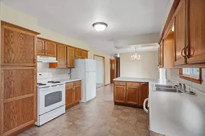 1412 N Oak Avenue, Marshfield, WI 54449 - Photo 10