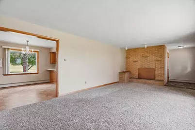 1412 N Oak Avenue, Marshfield, WI 54449 - Photo 4
