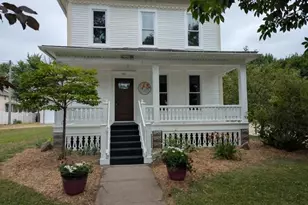 201 W 4th St, Marshfield, WI 54449 - Photo 2