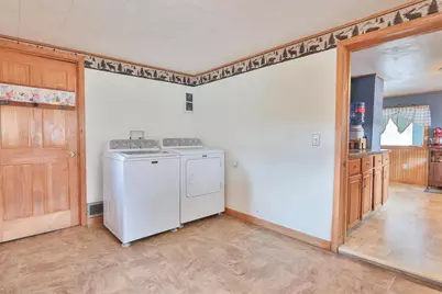 220 S 2nd Street, Dorchester, WI 54425 - Photo 6